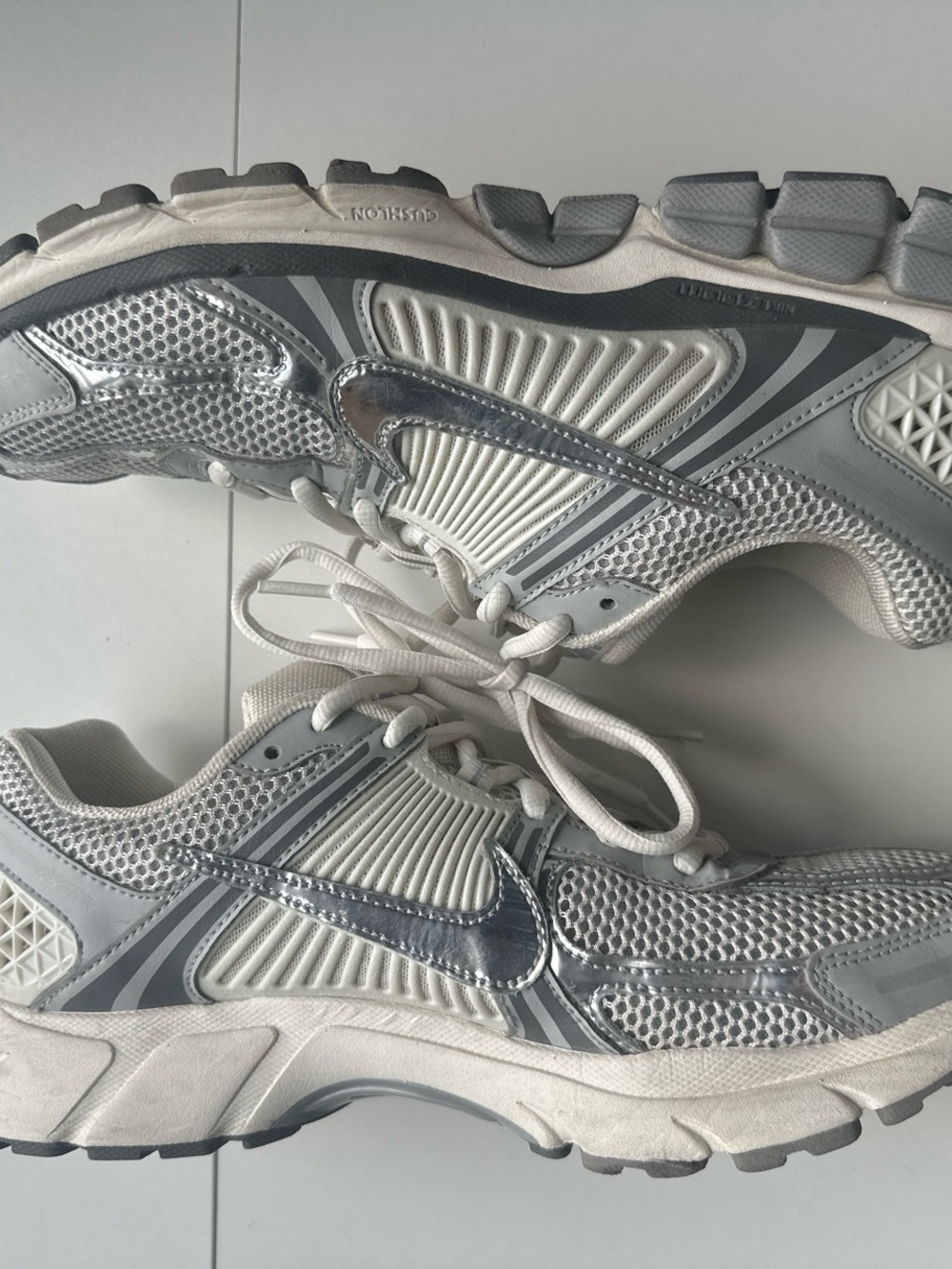 Nike Vomero 5